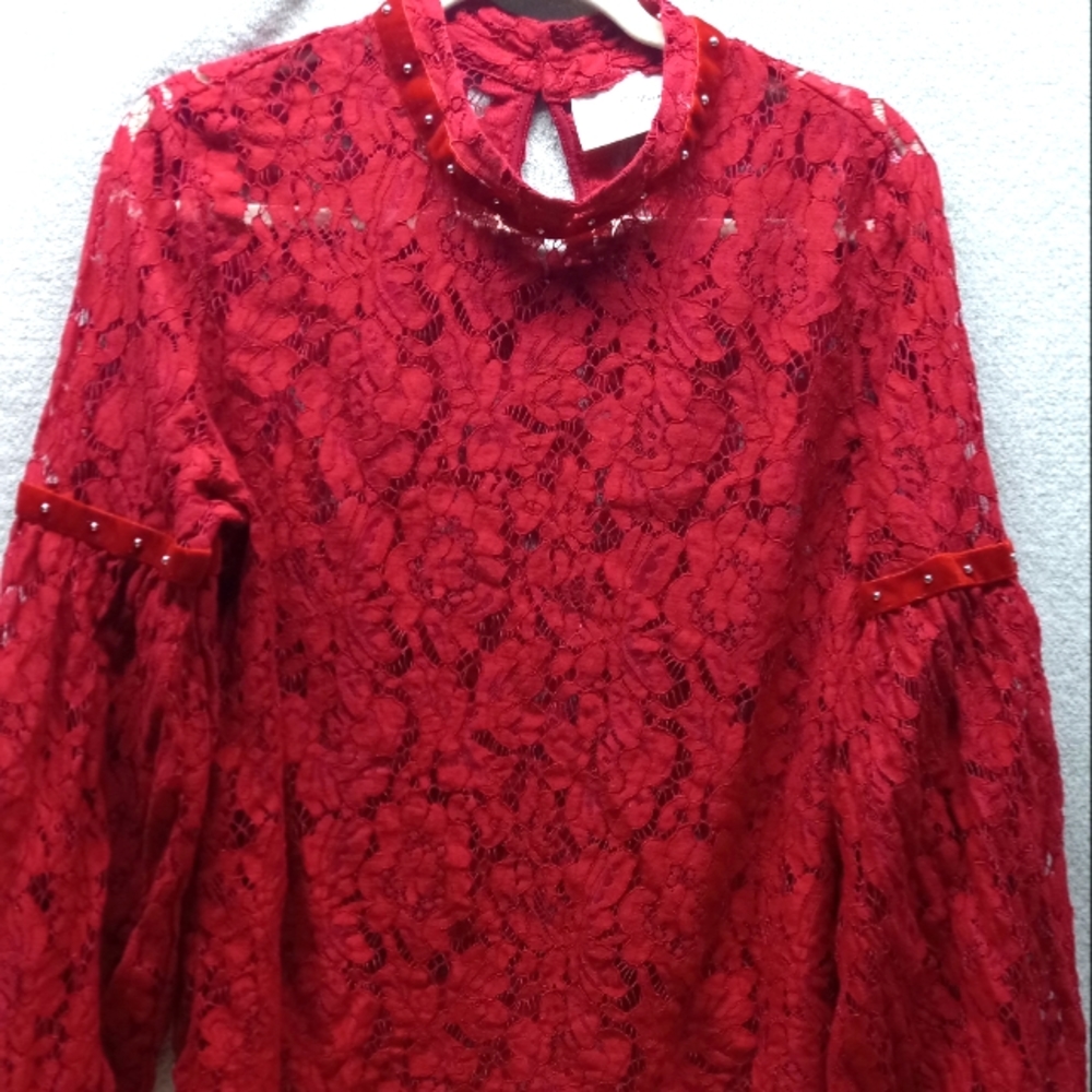 La Bellum Hillary Scott XL Red